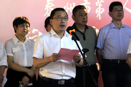 院長致辭.jpg 院長致辭.jpg